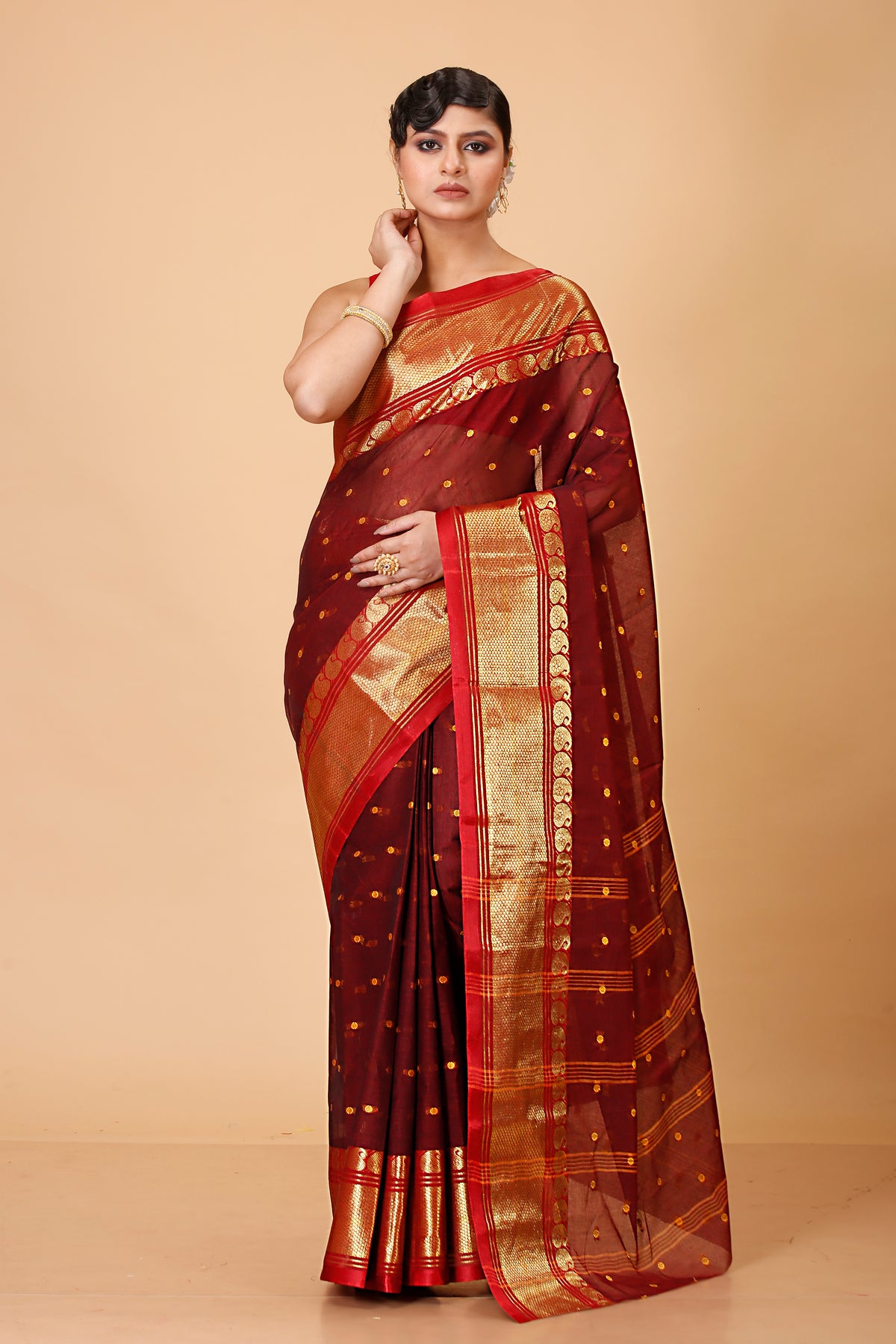 Pure Cotton Tant Saree Woven, Embellished, Embroidered Tant Pure Cotton Saree