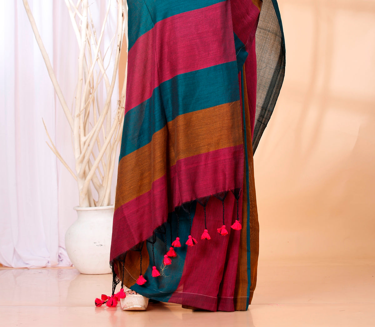 Cotton Handloom Saree Striped, Color Block Handloom Cotton Blend Saree