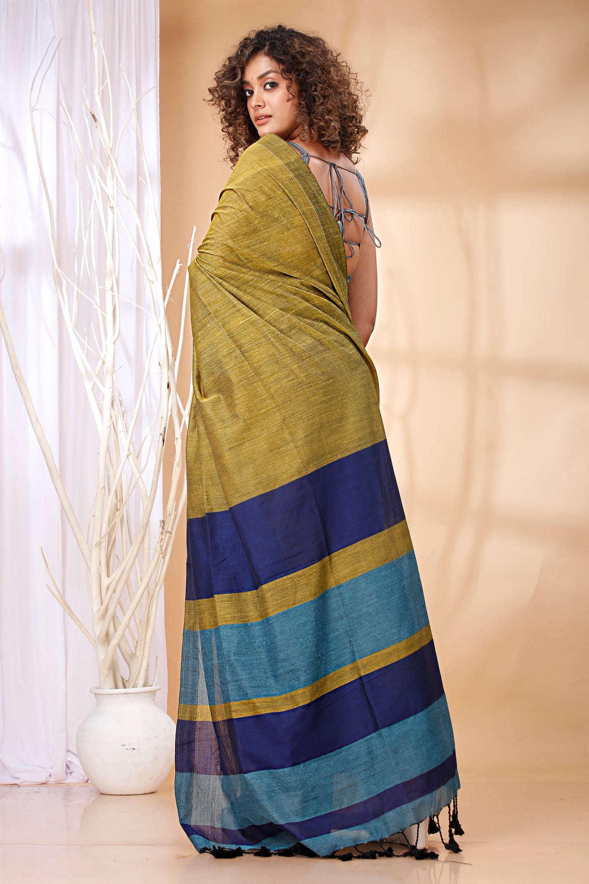 Cotton Handloom Saree Striped, Color Block Handloom Cotton Blend Saree