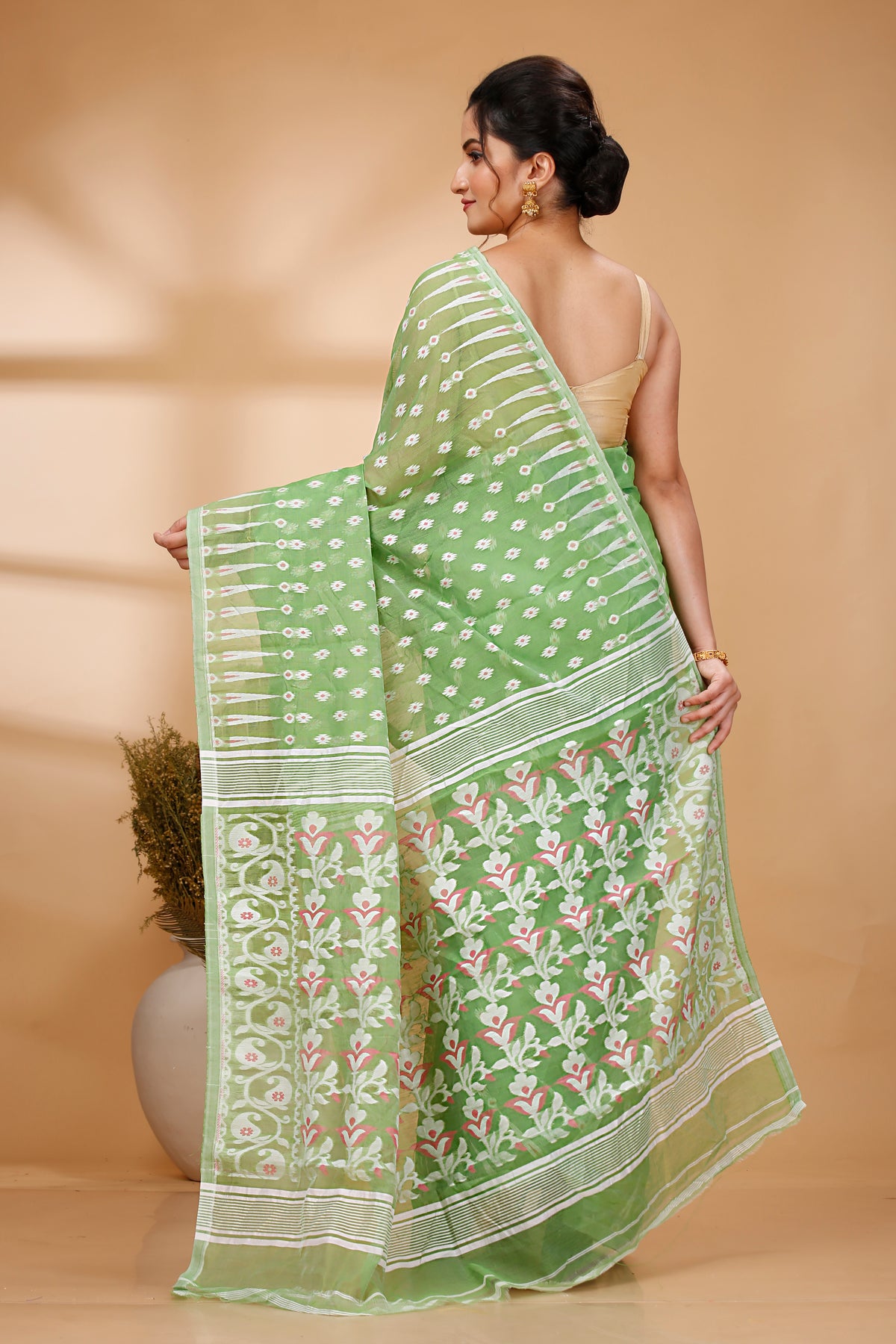 Cotton Jamdani Saree Geometric and Floral Design Woven Saree