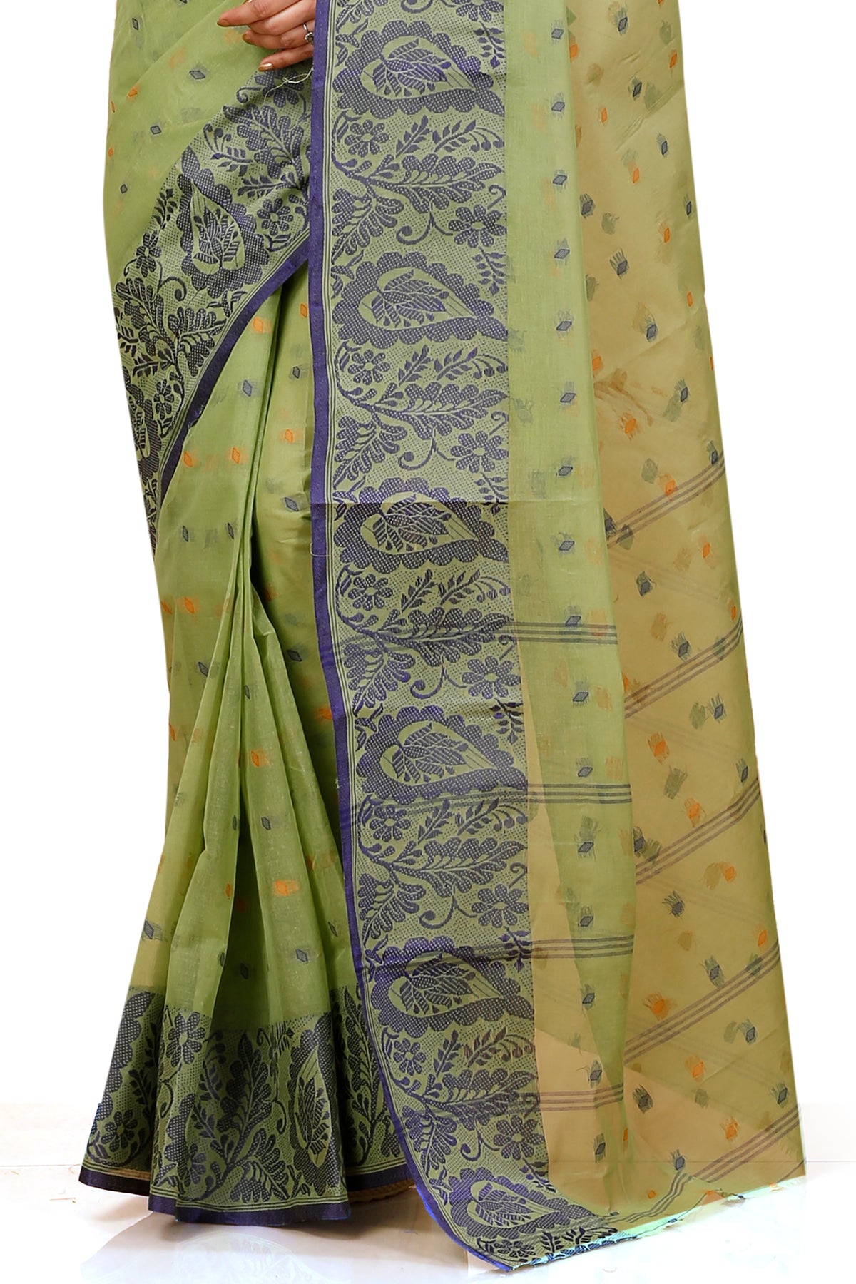 Pure Cotton Tant Saree Leaf Buti Design Woven Tant Saree